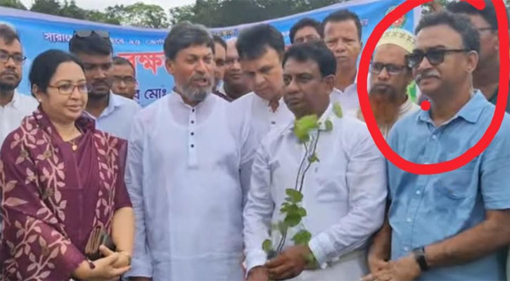 এমপি-ওসির সঙ্গে মঞ্চে হত্যা মামলার আসামি, খুঁজে পাচ্ছে না পুলিশ