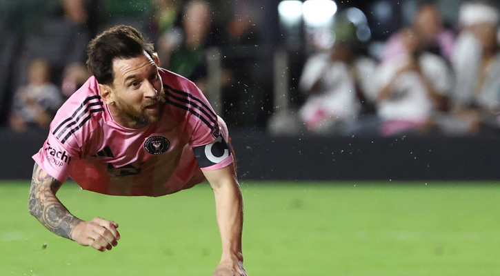 মেসির উড়ন্ত হেডসহ জোড়া গোল, জিতল মায়ামি