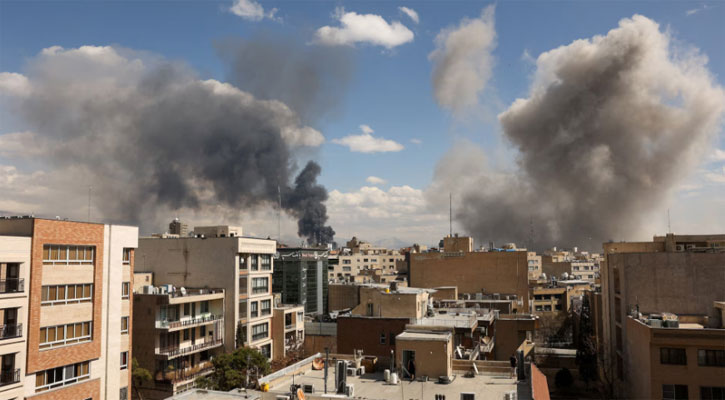 মধ্যপ্রাচ্য সংঘাতে ৪ বাংলাদেশি নিহত: প্রবাসী কল্যাণমন্ত্রী