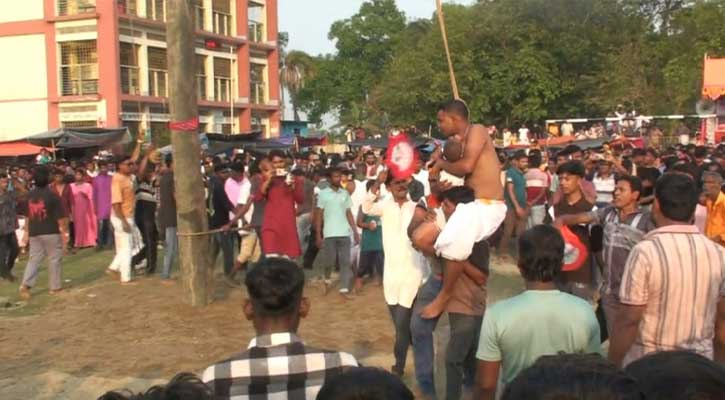 জমজমাট প্রাচীন লোকোৎসব চড়ক মেলা