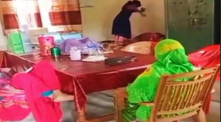  শিক্ষার্থীদের দিয়ে শিক্ষকদের শরীর ম্যাসাজের অভিযোগ