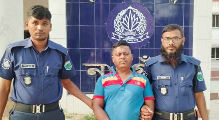 তেল নিতে গিয়ে পুলিশ সদস্যকে মারধর, মোটরসাইকেল আরোহী আটক  