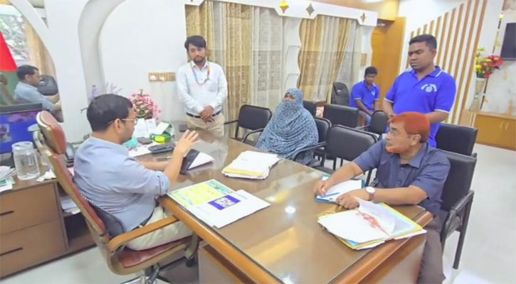 ‌‘মাকে আমার সঙ্গে দিলে আমি সুইসাইড করব’