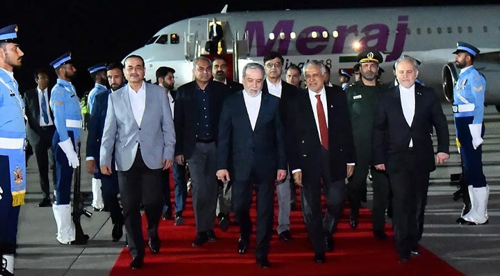 পাকিস্তানে ইরানের পররাষ্ট্রমন্ত্রী, আসছেন যুক্তরাষ্ট্রের প্রতিনিধিরাও