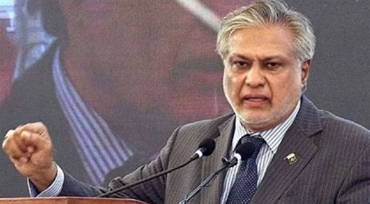 ঢাকায় পৌঁছেছেন ইসহাক দার