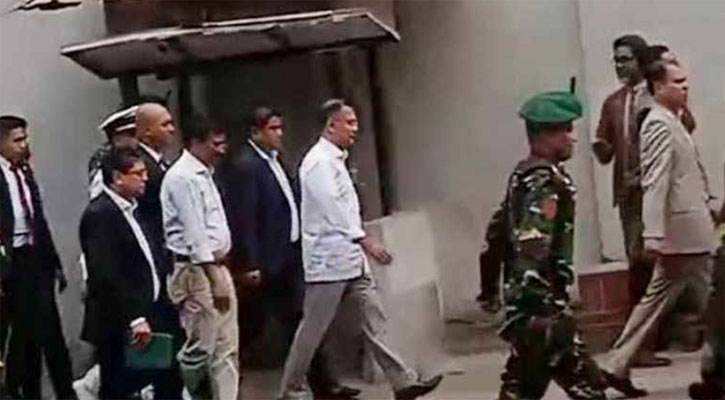 আরেক দৃষ্টান্ত স্থাপন করলেন প্রধানমন্ত্রী