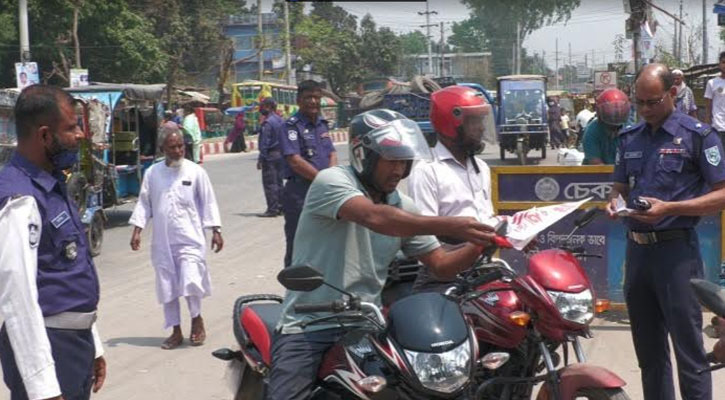 ঠাকুরগাঁওয়ে ৩ মাসে ট্রাফিক পুলিশের দেড় কোটি টাকা রাজস্ব আদায়