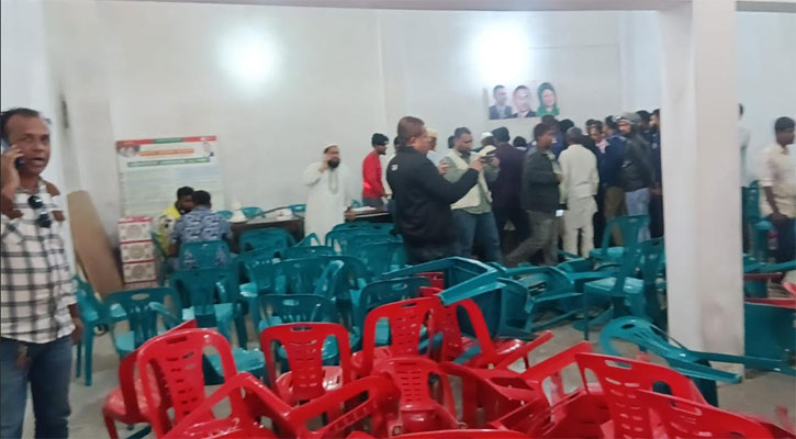 পিরোজপুরে স্বতন্ত্র প্রার্থীর নির্বাচনী ক্যাম্পে হামলার অভিযোগ