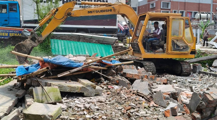 মতিঝিলে ২০০ কোটি টাকার জমি দখলমুক্ত, পার্ক নির্মাণের উদ্যোগ