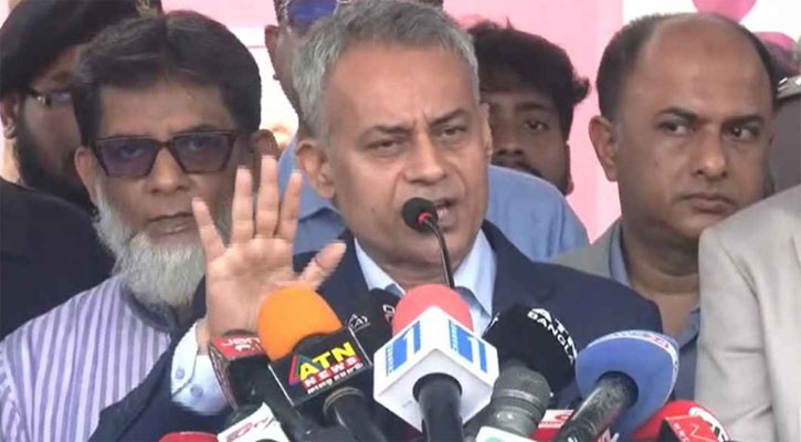 ভাড়া বেশি নেওয়ার অভিযোগ পেলেই ব্যবস্থা: সড়কমন্ত্রী