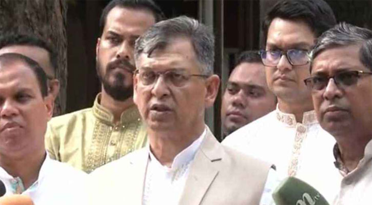 উন্নত ও সমৃদ্ধ দেশ বিনির্মাণে ঐক্যবদ্ধ হতে হবে: স্বরাষ্ট্রমন্ত্রী