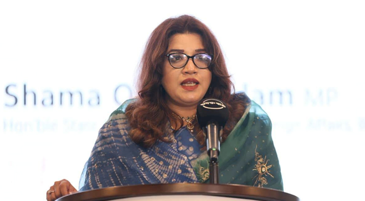 অভিবাসন ব্যয় তিন লাখ টাকার মধ্যে কমিয়ে আনতে কাজ করছে সরকার