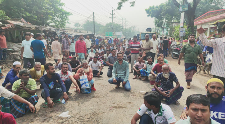 সাতক্ষীরায় মনোনয়ন বঞ্চিত প্রার্থীর সমর্থকদের হরতাল পালিত