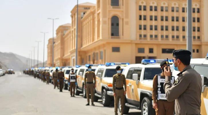 সৌদি আরবে গ্রেপ্তার ১৯ হাজারের বেশি প্রবাসী