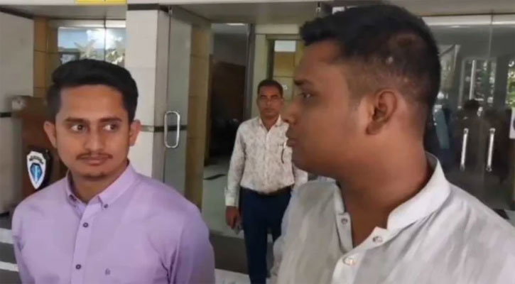 ‘ভেরি কনফিডেনসিয়াল’ অভিযোগ নিয়ে দুদকে হাসনাত-সারজিস