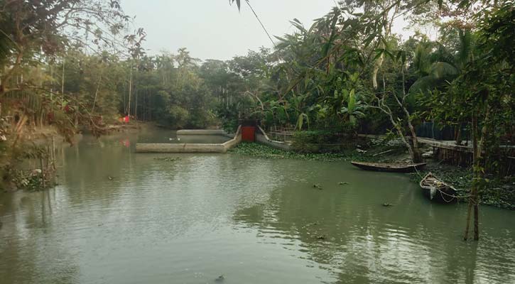 জিয়ানগরে রক্ষণাবেক্ষণের অভাবে ১৯ স্লুইসগেট অকেজো