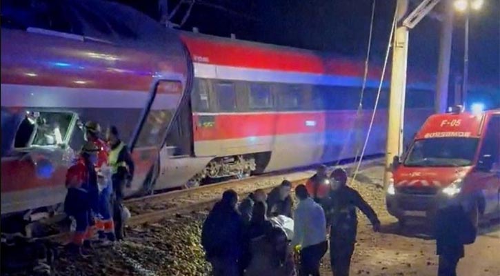 স্পেনে ভয়াবহ ট্রেন দুর্ঘটনায় নিহত ২১