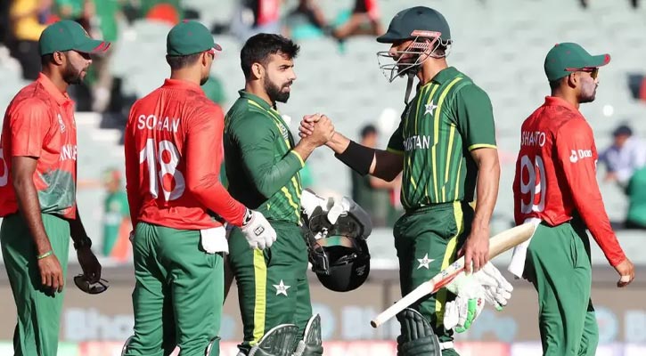 বাংলাদেশের পাশে সাবেক পাক অধিনায়ক, পাকিস্তানকে বিশ্বকাপ বয়কটের ডাক 