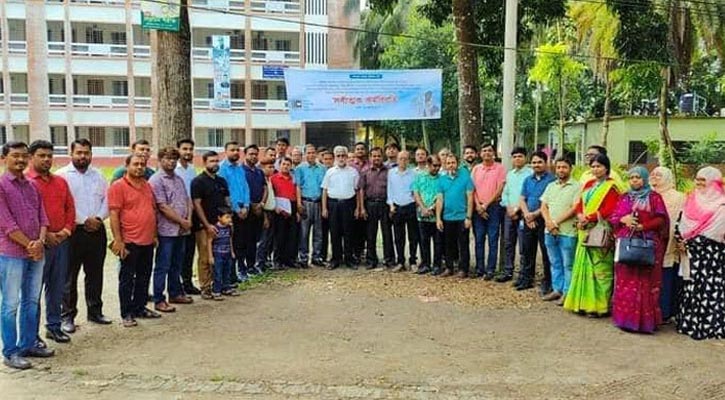 সারাদেশে সরকারি কলেজে শিক্ষকদের ক্লাস বর্জন, পরীক্ষাও স্থগিত