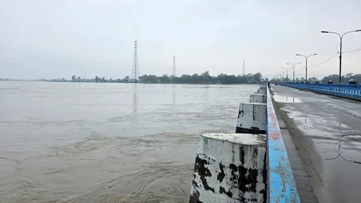 ভারতের পাহাড়ি ঢল ও টানা ভারী বর্ষণে উত্তরাঞ্চলে বন্যার শঙ্কা