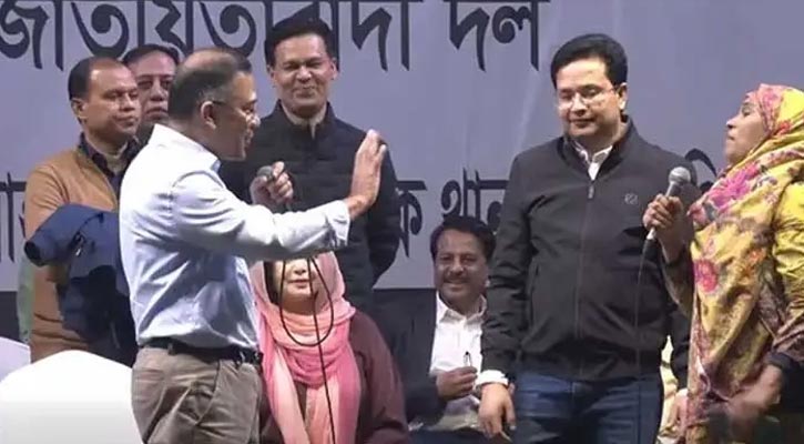 সাধারণ মানুষের কথা শুনে হাসলেন তারেক রহমান, দিলেন সমস্যা সমাধানের আশ্বাস