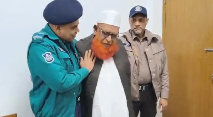 আত্মসমর্পণ করলেন মৃত্যুদণ্ডপ্রাপ্ত আসামি আবুল কালাম আজাদ