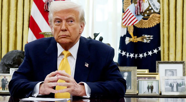 ১২ দেশের নাগরিকদের জন্য যুক্তরাষ্ট্রে প্রবেশ নিষিদ্ধ করলেন ট্রাম্প