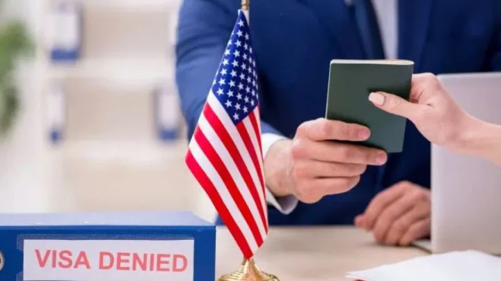 বাংলাদেশসহ ৭৫ দেশের জন্য ভিসা স্থগিত করল যুক্তরাষ্ট্র