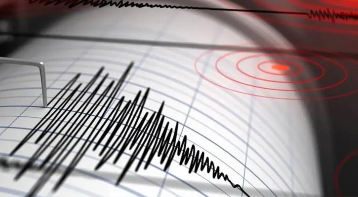 মধ্যরাতে বঙ্গোপসাগরে ভূমিকম্প, কাঁপল টেকনাফ