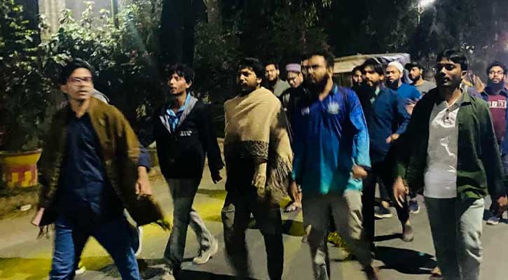 জাবের-আম্মারদের উপর হামলার প্রতিবাদে বাকৃবিতে বিক্ষোভ