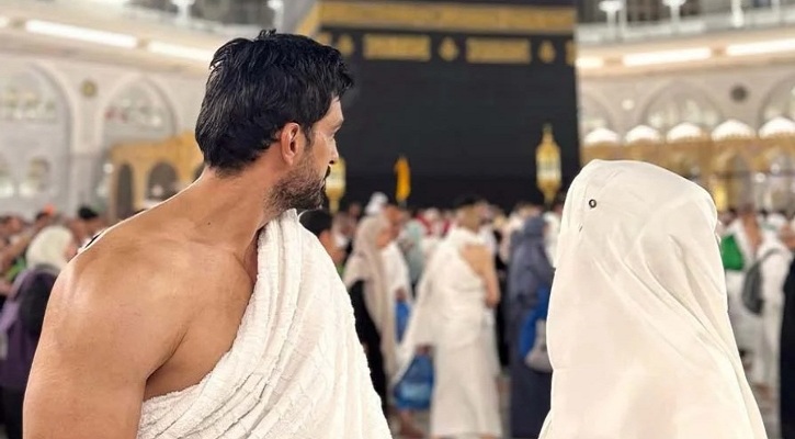 এবার পবিত্র মক্কায় বিয়ে করলেন ওমর শাহজাদ