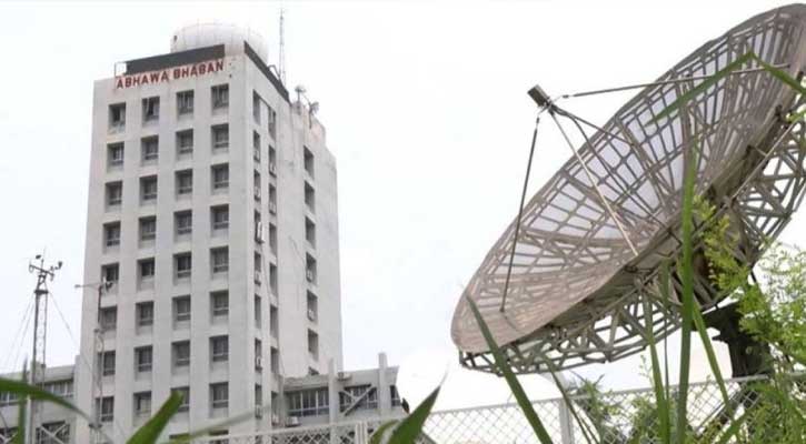 ঢাকাসহ বিভিন্ন বিভাগে ঝড়-বৃষ্টির আভাস, সাগরে সতর্ক সংকেত