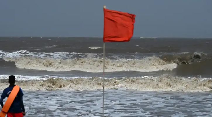 দেশের চার সমুদ্রবন্দরে ৩ নম্বর হুঁশিয়ারি সংকেত জারি