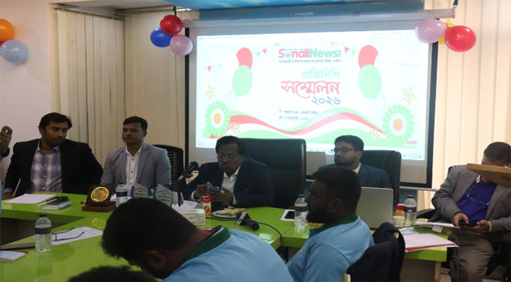 প্রতিনিধিদের পদচারণায় মুখরিত সোনালী নিউজ