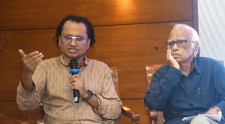 দেড় দশকে দেশের প্রতিটি ইনস্টিটিউট ধ্বংস করা হয়েছে: তথ্য উপদেষ্টা